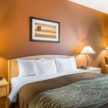 Quality Inn & Suites Loveland Extérieur photo