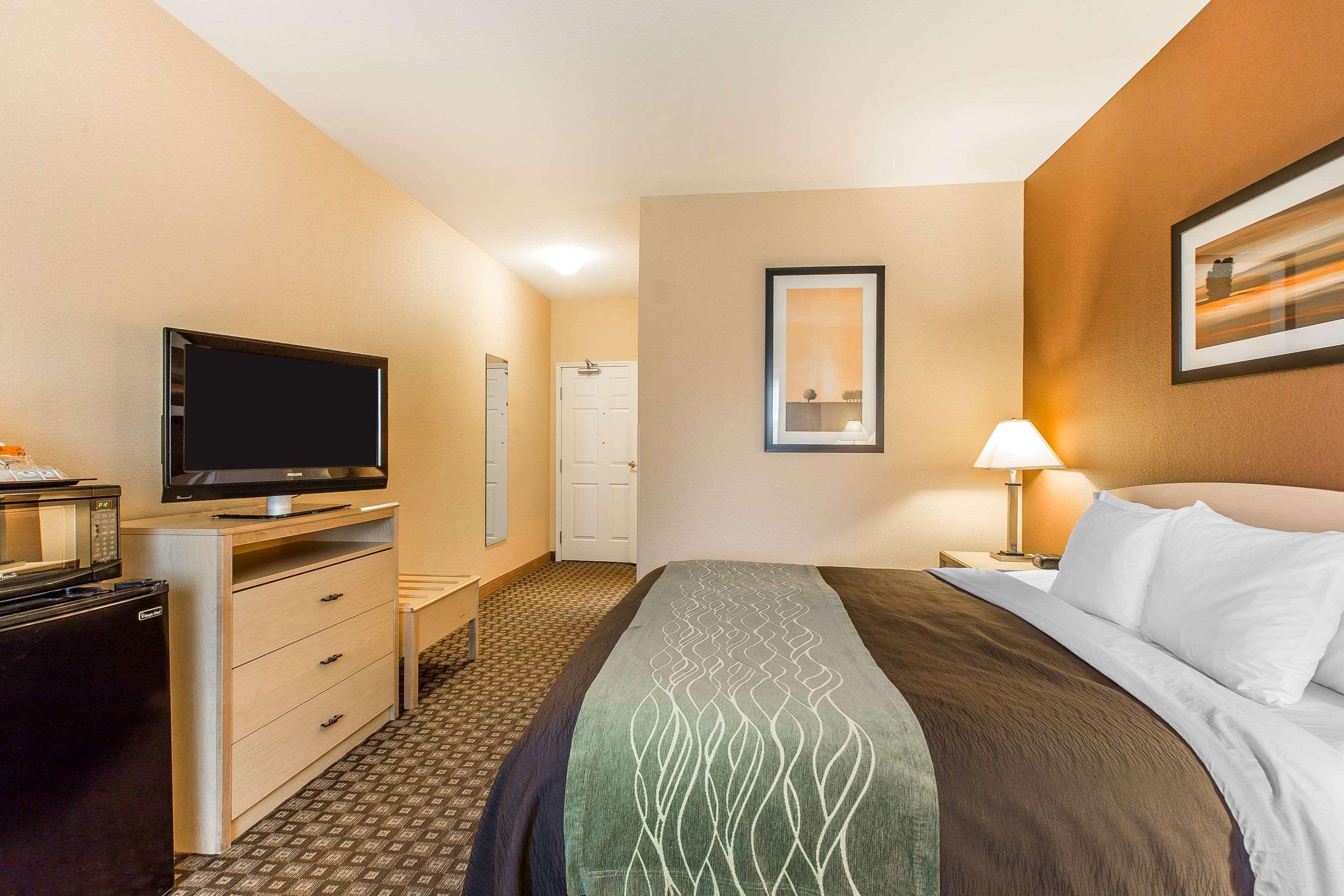 Quality Inn & Suites Loveland Extérieur photo