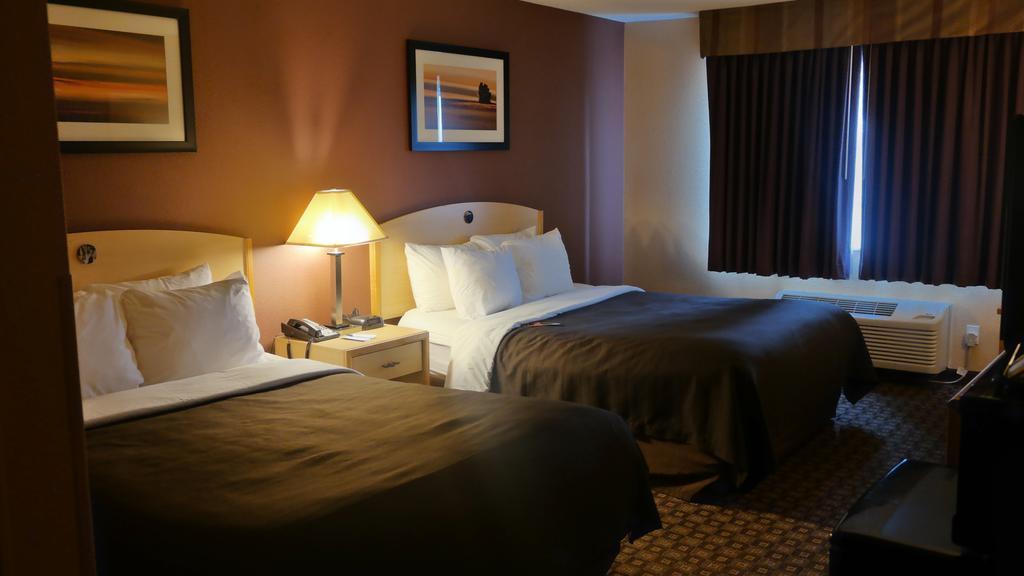Quality Inn & Suites Loveland Extérieur photo