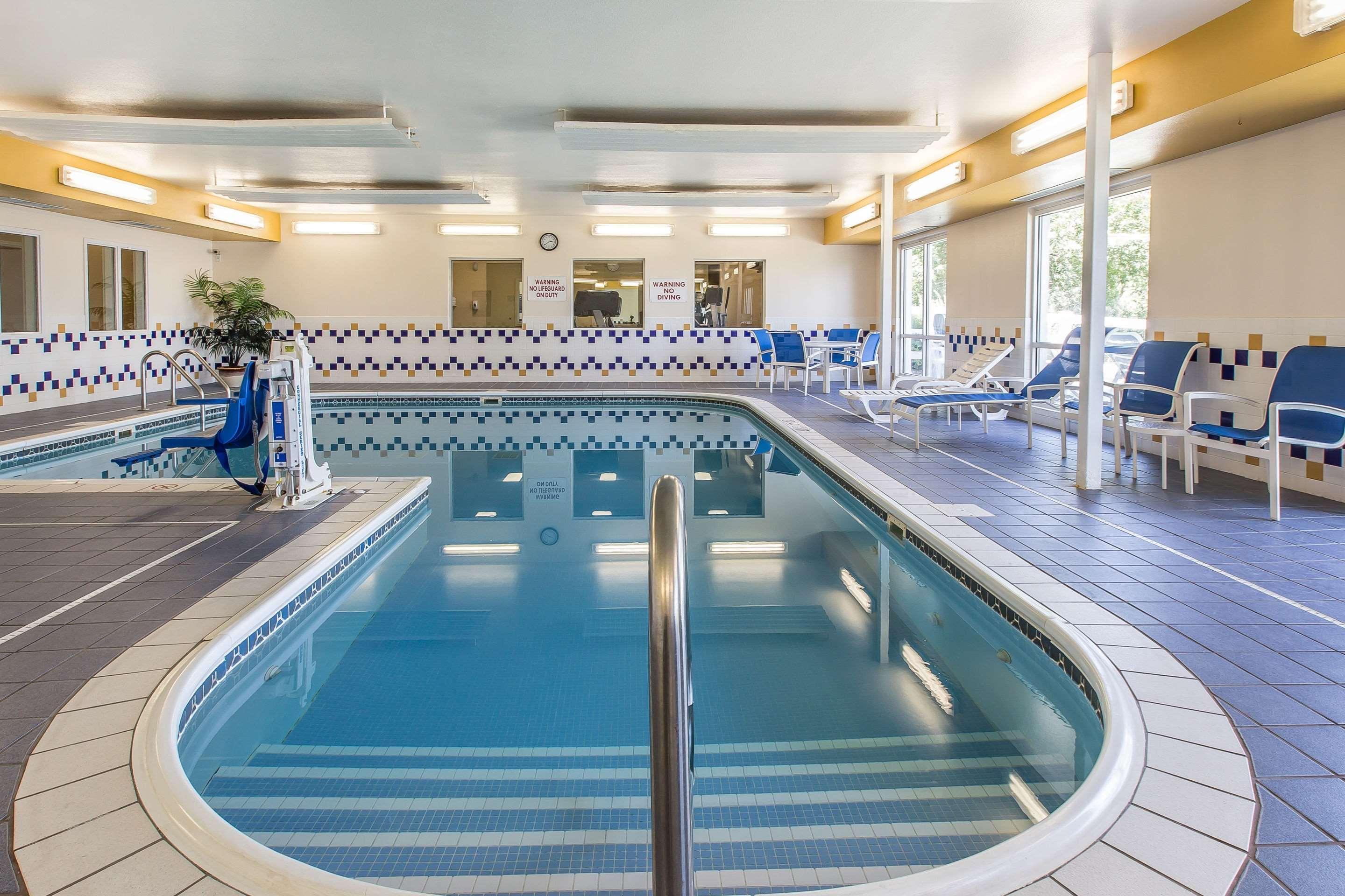 Quality Inn & Suites Loveland Extérieur photo