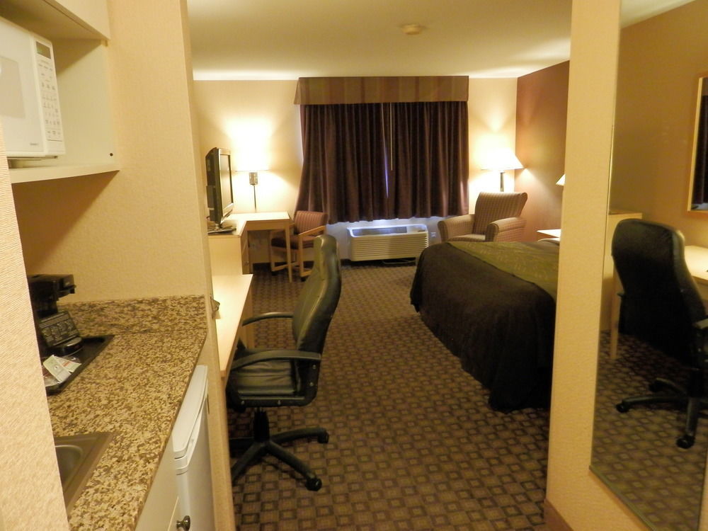 Quality Inn & Suites Loveland Extérieur photo