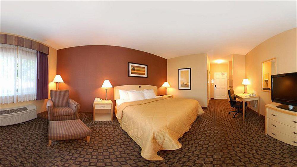 Quality Inn & Suites Loveland Extérieur photo